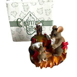 Fitz & Floyd Charming Tails The Stockings Were Hung By the Chimney Figurine